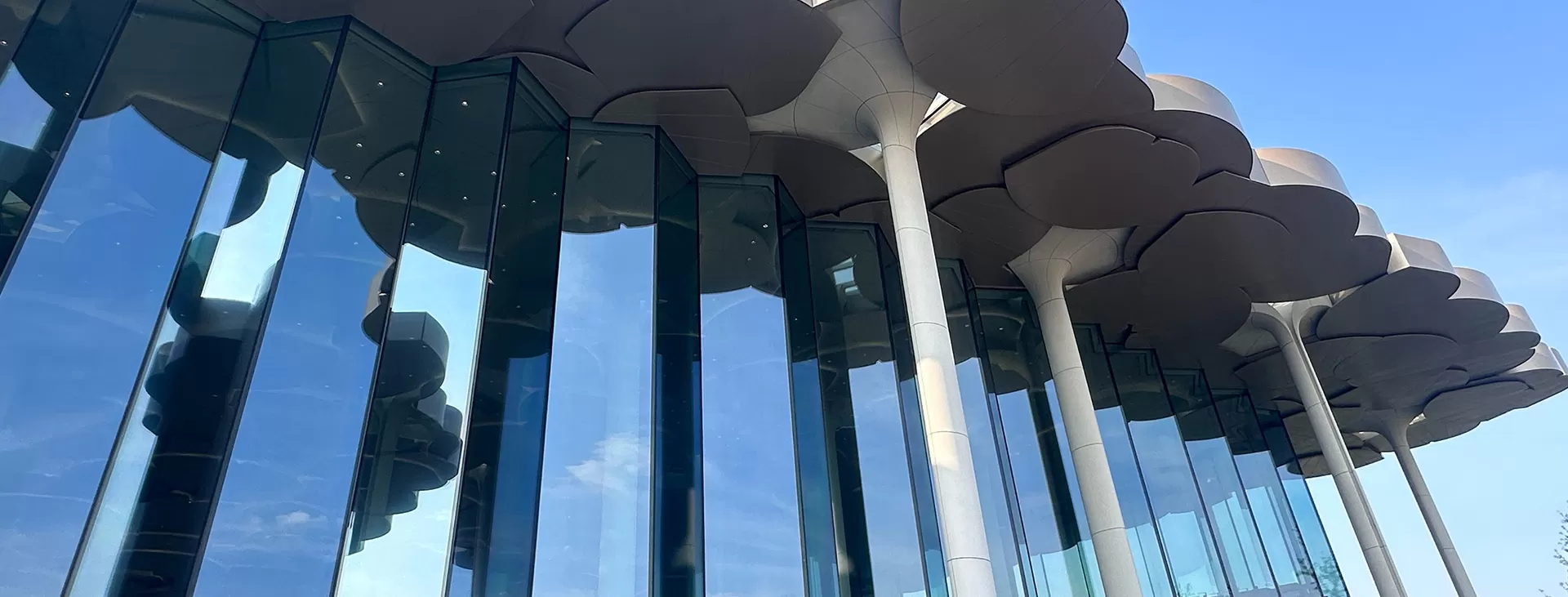 Mimari cam endüstrisi için Hiseng cam işleme makineleri