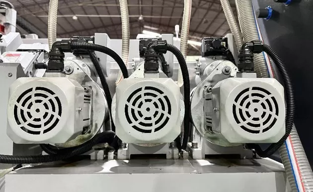 Düz çizgi çift kenar makinesi için hiseng'in patentli tasarım motoru